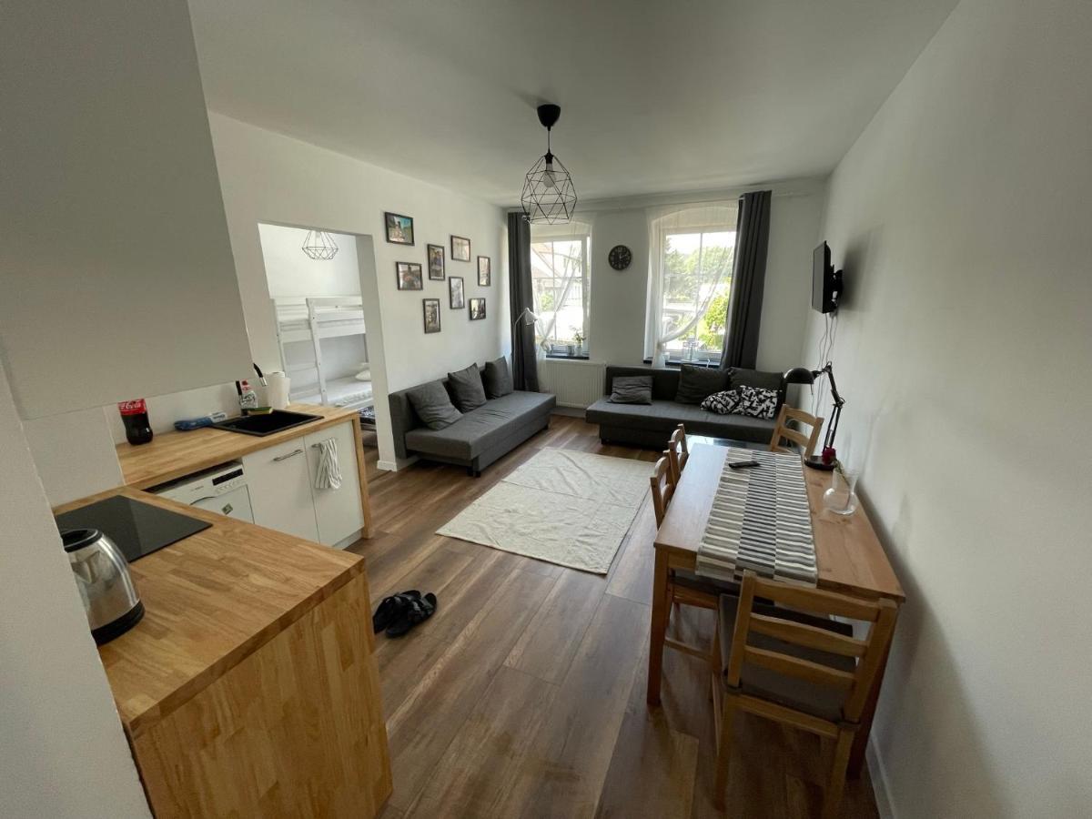 Fly Adventures- Dom Wedkarza Apartment เลชนา ภายนอก รูปภาพ